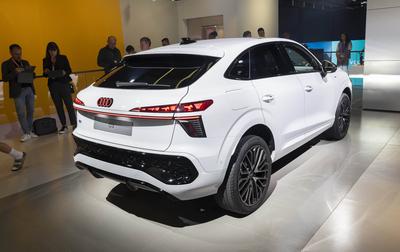 Audi Q3 / IAA 2025 auf der Messe in M?nchen / Datum: 08.09.2025 / *** Audi Q3 IAA 2025 at the trade fair in Munich Date-stock-foto