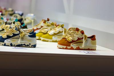 Micam 2025 new stylists' stands-stock-foto