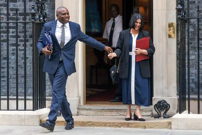 Ministers Attend Cabinet Meeting-stock-foto