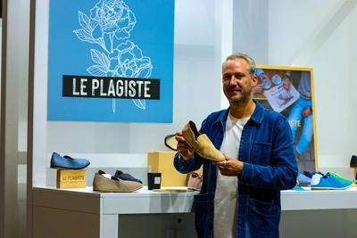 Micam 2025 new stylists' stands-stock-foto