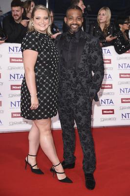 JB Gill mit Ehefrau Chloe Tangney-stock-foto