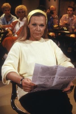 Ingrid van Bergen (Schauspielerin) 04/88 bun Ingrid van Bergen bei 3 vor Mitternacht (WDR) im April 1988 Talksendung Tal-stock-foto