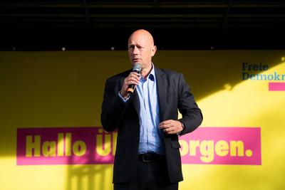 Wahlkampfauftakt der FDP Th?ringen zur Landtagswahl 2019 in Jena auf dem Holzmarkt am 19.9.2019 Thomas L. Kemmerich (FD-stock-foto