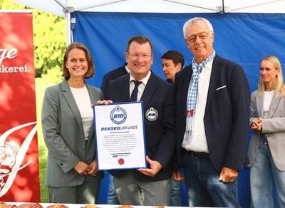 Weltrekord Versuch Franzbroetchen-stock-foto