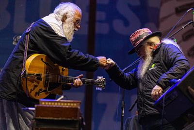 S?O PAULO, SP - 25.06.2022: BLUES JAZZ BRASIL FESTIVAL - Hermeto Pascoal and Arismar do Esp?rito Santo during the 7th Ed-stock-foto