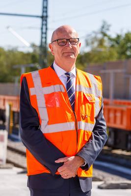 Inbetriebnahme Bahn-Logistikstelle Cottbus - Dr. Dietmar Woidke-stock-foto