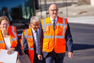 Inbetriebnahme Bahn-Logistikstelle Cottbus-stock-foto