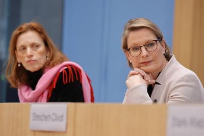 Ministerin f?r Allgemeine und Berufliche Bildung, Wissenschaft, Forschung und Kultur des Landes Schleswig-Holstein Karin-stock-foto