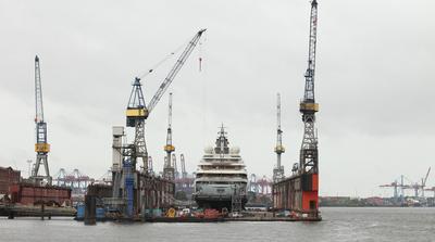 RECORD DATE NOT STATED Die 136 Meter lange und 22,5 Meter breite Yacht FLYING FOX (gebaut bei der L?rssen Werft in Breme-stock-foto
