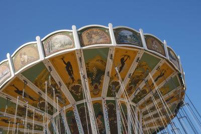 Kettenkarussell auf der Oidn Wiesn - Oktoberfest / Wiesn Presserundgang, M?nchen 18.09.2025 *** Chain carousel at the Oi-stock-foto