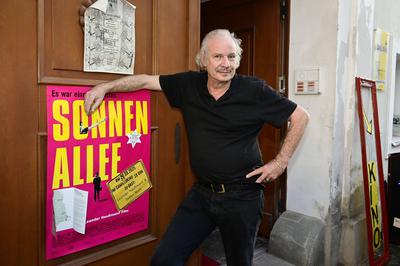 Leander Hau?mann auf Landkinotour im Bully im Camillo Kino. G?rlitz, 19.09.2025 *** Leander Hau?mann on a country cinema-stock-foto