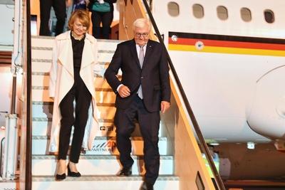 Rom, Italien, 22.09.2025: Flughafen Rom-Ciampino Aeroporto di Roma Ciampino: Bundespr?sident reist nach Rom/Italien und-stock-foto