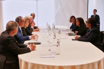 Rom, Italien, 22.09.2025: WFP: Bundespr?sident reist nach Rom/Italien und in den Vatikan: Frank-Walter Steinmeier sitzt-stock-foto