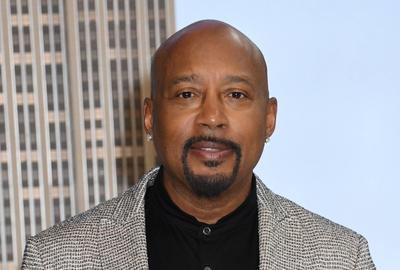 Shark Tank Cast Visit the Empire State Building-stock-foto