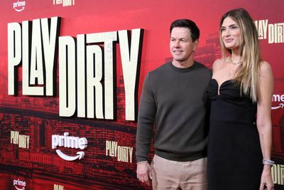 Play Dirty World Premiere-stock-foto