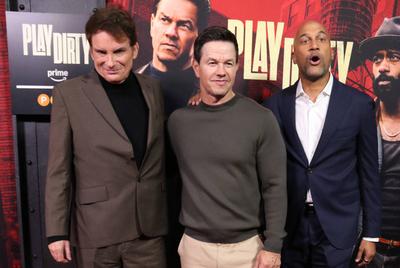 Play Dirty World Premiere-stock-foto