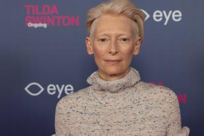 opening of the Tilda Swinton exhibition, Amsterdam, The Netherlands-stock-foto