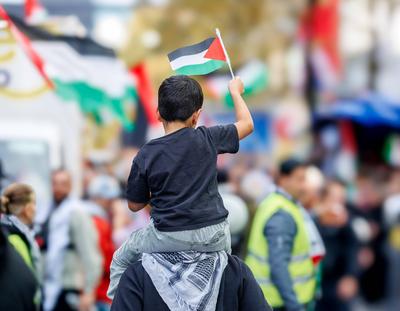 Pro-Pal?stina-Demo in D?sseldorf-stock-foto