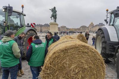 French Farmers Protest Against EU-Mercosur Trade Deal-stock-foto