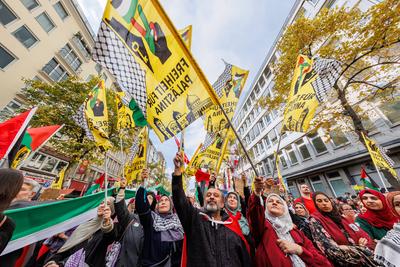 Pro-Pal?stina-Demo in D?sseldorf-stock-foto