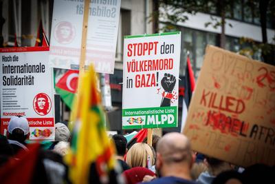 Pro-Pal?stina-Demo in D?sseldorf-stock-foto