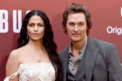 Camila Alves, Matthew McConaughey-stock-foto