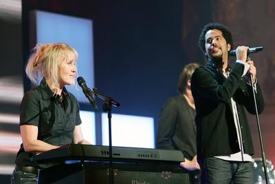 18 / TV-Show: Ich + Ich bei Nichts war umsonst , S?ngerin Annette Humpe und S?nger Adel Tawil, Ich und Ich , Ich & Ich-stock-foto