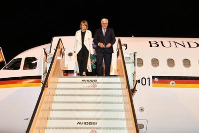 Rom, Italien, 22.09.2025: Flughafen Rom-Ciampino Aeroporto di Roma Ciampino: Bundespr?sident reist nach Rom/Italien und-stock-foto