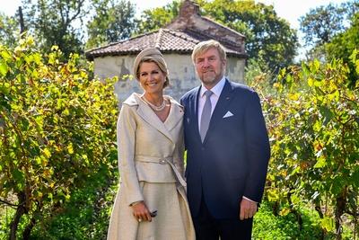 Royal Couple pays working visit to Occitanie - Photo moment, The Netherlands-stock-foto
