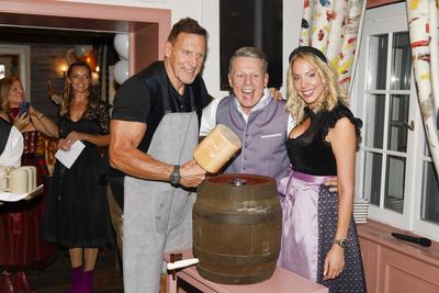 1. Oktoberfest des Fine Time Business Club-stock-foto