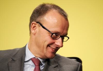 Bildnummer: 56383522  Datum: 21.11.2011  Copyright: imago/DeFodiMontag 21.11.2011, 1. Bundesliga Saison 11/12 - Ordentliche Hauptversammlung 2011 von BV Borussia Dortmund GmbH und Co.KGaA, Friedrich Merz (Stellv. Vorsitzender) DeFodi018 People Politik Portr?t x0x xsk 2011 quer bvbakti1112 2011/2012 Bundesliga Bundesligasaison Fussball Herren Saison Fussballbundesliga football soccer Funktion?r functionary Portrait Aktien  56383522 Date 21 11 2011 Copyright Imago  Monday 21 11 2011 1 Bundesliga Season 11 12 Ordinary Annual General Meeting 2011 from BV Borussia Dortmund GmbH and Co KGaA Friedrich Merz Vice Chairman DeFodi018 Celebrities politics Portrait x0x xSK 2011 horizontal  2011 2012 Bundesliga Bundesliga season Football Gentlemen Season Football Bundesliga Football Soccer Functionary Functionary Portrait Shares-stock-foto