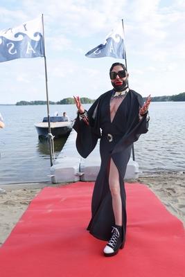 30.05.2025, Harald Gl??ckler feiert seinen 60.Geburtstag pomp??s am am Scharm?tzelsee, SeeBadSaarow by Esplanade, Bad Sa-stock-foto