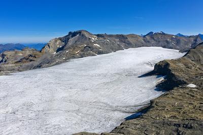 Blick ueber den Plaine-Morte-Gletscher zum Wildstrubel Massiv, Berner Alpen, Schweiz, Crans-Montana vista from Plaine Mo-stock-foto