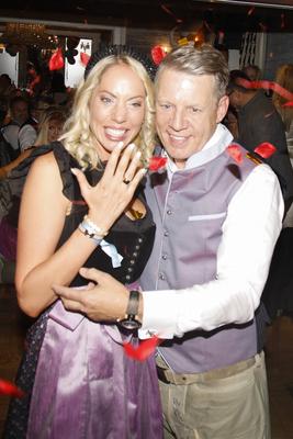 1. Oktoberfest des Fine Time Business Club-stock-foto