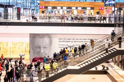 News Themen der Woche KW44 News Bilder des Tages 30.10.2020,Sch?nefeld,Brandenburg,Deutschland,GER,Flughafen Berlin Bran-stock-foto