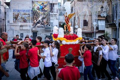Procession of the novices of Saint Michael the Archangel in Palermo-stock-foto