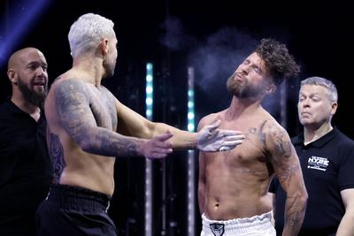 Mou Naksh und Umut Tekin-stock-foto