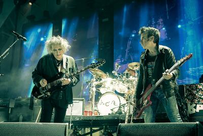 The Cure performing live on the Shows Of A Lost World US Tour 2023 at Hollywood Bow in Hollywood, CA USA on May 24, 2023-stock-foto