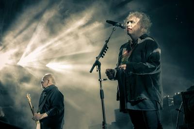 The Cure performing live on the Shows Of A Lost World US Tour 2023 at Hollywood Bow in Hollywood, CA USA on May 24, 2023-stock-foto