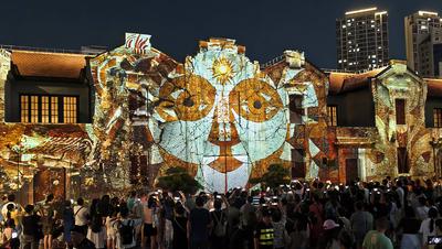 Shining Shanghai" International Light and Shadow Art Competition-stock-foto