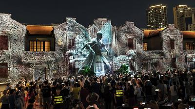 Shining Shanghai" International Light and Shadow Art Competition-stock-foto