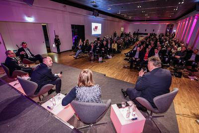 Politisches Symposium zum Abschied von Dr. Mehrdad Payandeh-stock-foto