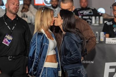 Pressekonferenz Fame Fighting 2025.-stock-foto