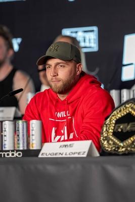 Pressekonferenz Fame Fighting 2025.-stock-foto