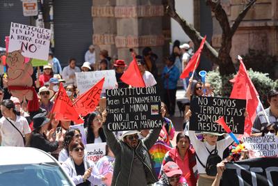 CUENCA-MARCHA CONTRA GOBIERNO-stock-foto