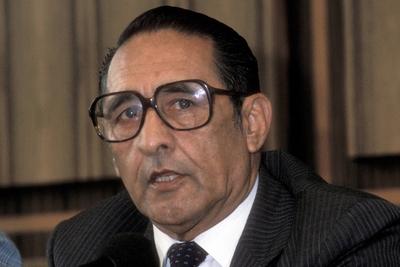 Bildnummer: 52195667  Datum: 23.05.1987  Copyright: imago/Sven SimonPr?sident Jose Napoleon Duarte Fuentes (ESA/PDC) anl?sslich eines Pressetermins, Personen; , El Salvador ,  Politiker, Politik, Pressetermin, Staatspr?sident, Partido Democrata Cristiano; , quer, Kbdia, Portr?t, Randbild, People o0 1987; Aufnahmedatum gesch?tzt-stock-foto