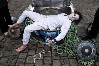 Tuna Labour Protest in Brussels-stock-foto
