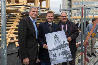 Richtfest f?r den Volksbad-Turm, N?rnberg, 13.10.2025-stock-foto