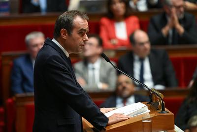 FRANCE-POLITICS/ General Policy Speech by Sebastien Lecornu on 14 October 2025-stock-foto