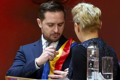 Conductor Cristian Macelaru Receives Honorary Citizenship of Bucharest, Romania-stock-foto